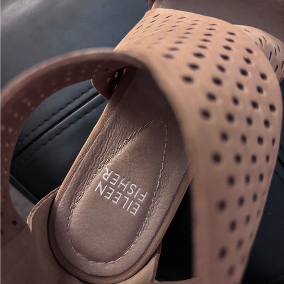 Eileen Fisher Sandals The Voice Perforated Camel Suede Comfort Wedge Size 6.5. - Picture 2 of 8
